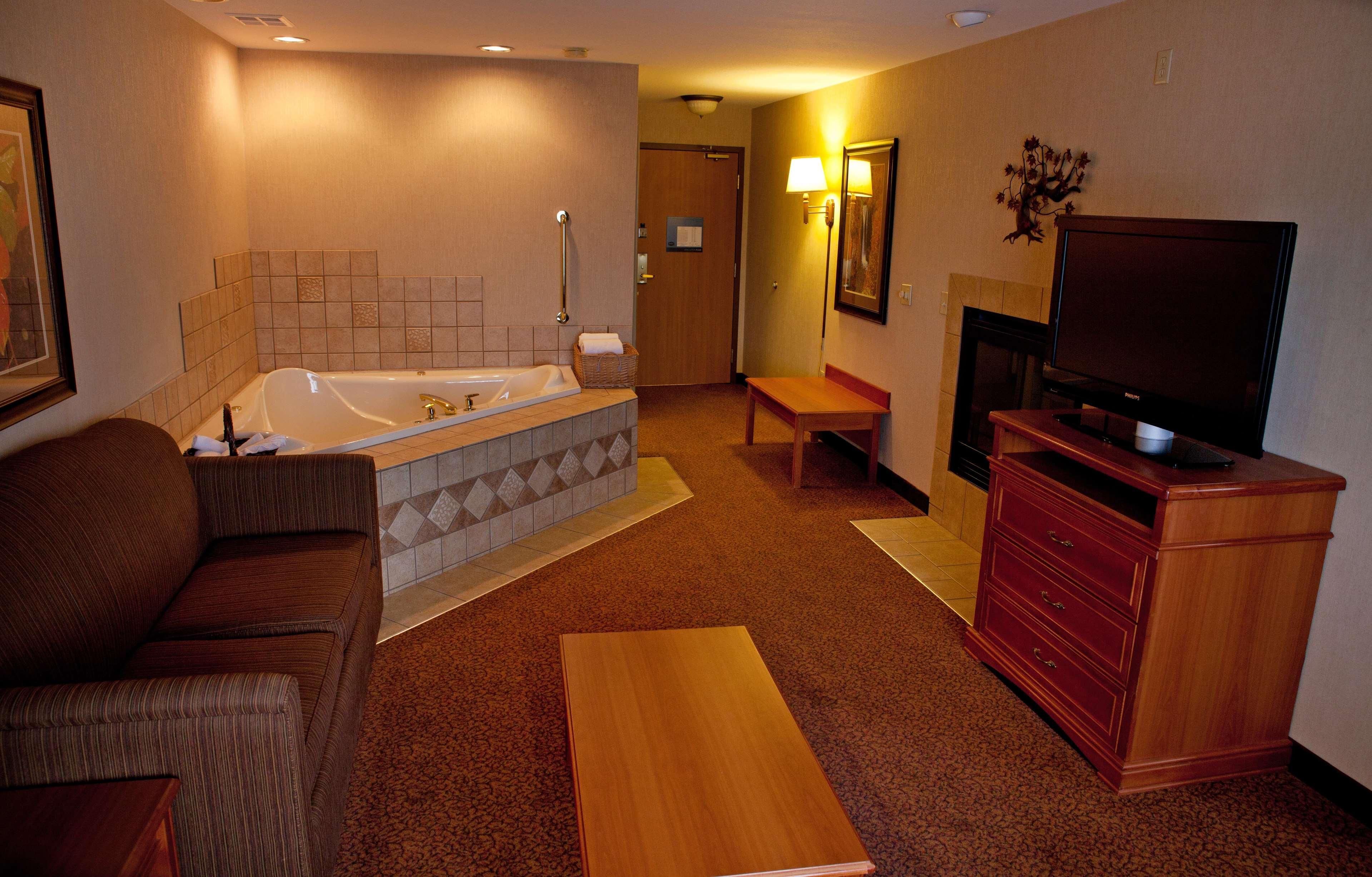 Comfort Inn & Suites Rapid City Near Mt Rushmore Екстер'єр фото