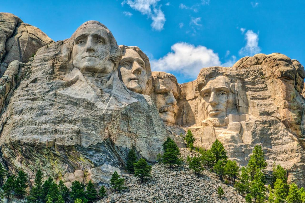 Comfort Inn & Suites Rapid City Near Mt Rushmore Екстер'єр фото