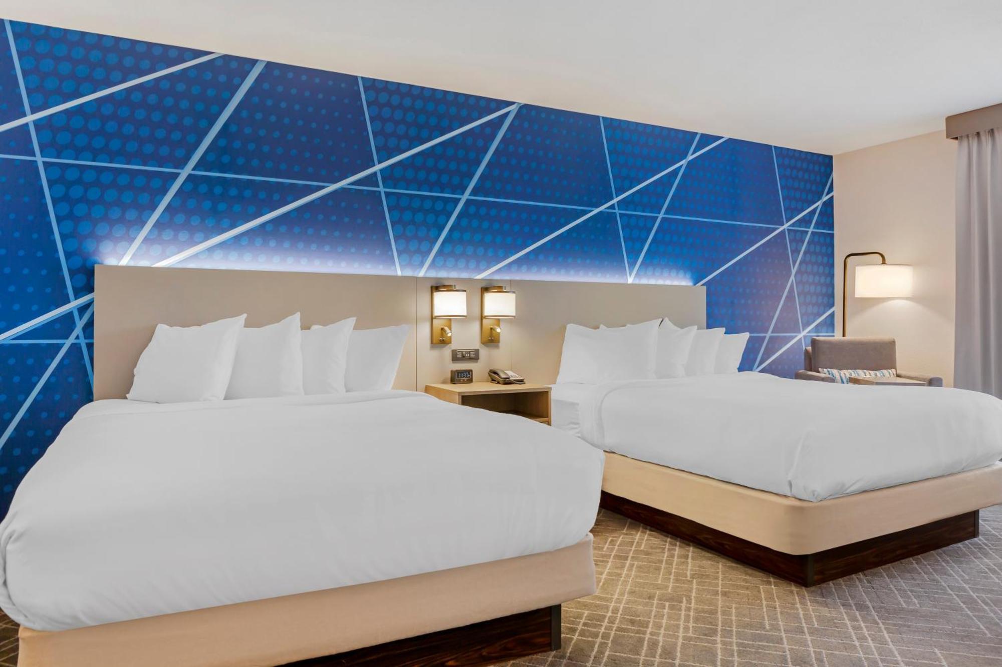 Comfort Inn & Suites Rapid City Near Mt Rushmore Екстер'єр фото
