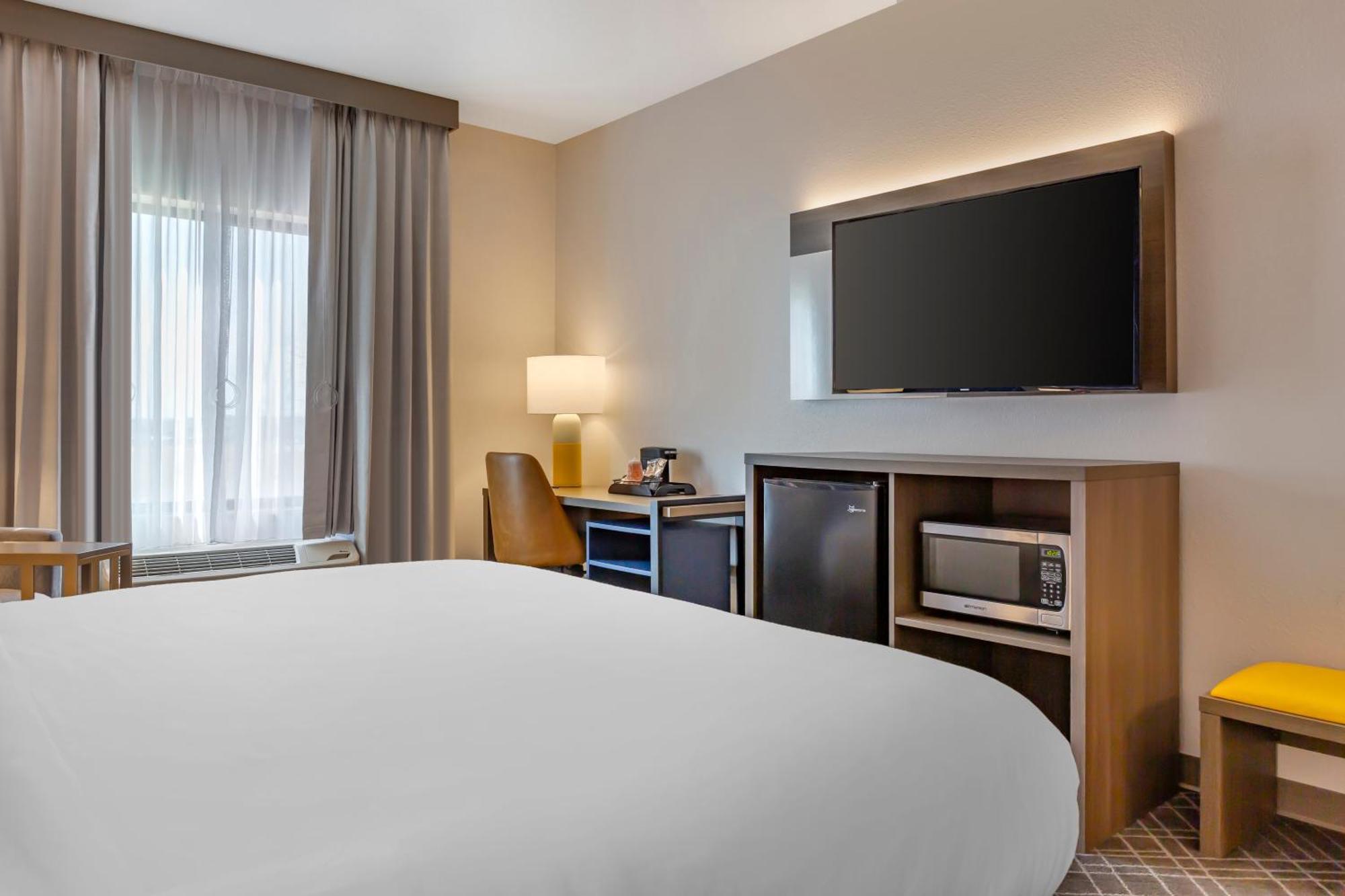 Comfort Inn & Suites Rapid City Near Mt Rushmore Екстер'єр фото