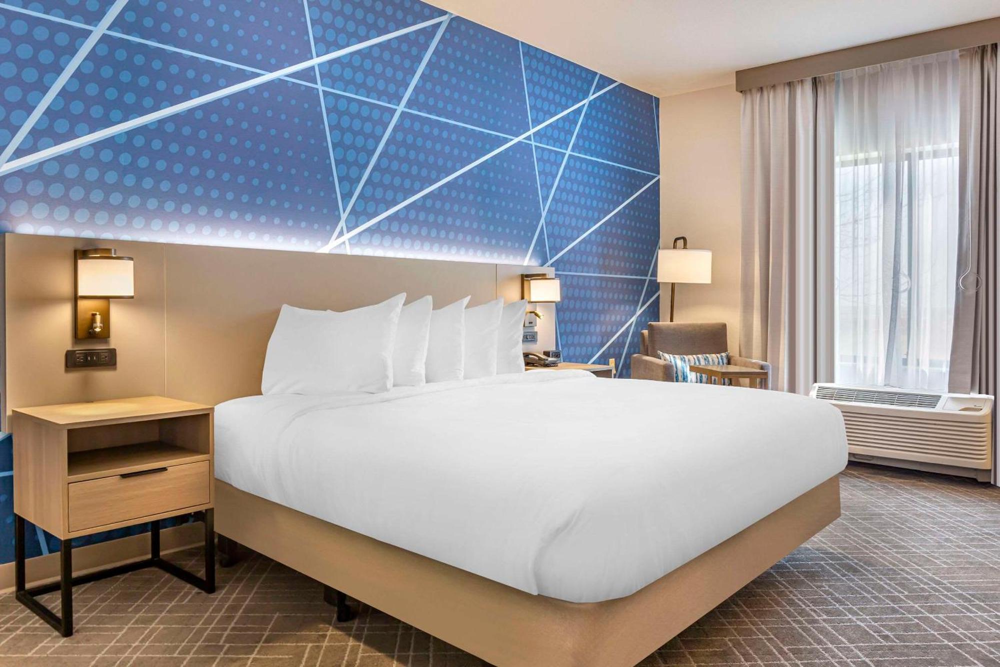 Comfort Inn & Suites Rapid City Near Mt Rushmore Екстер'єр фото